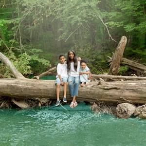 Meet your Posher, Kendra